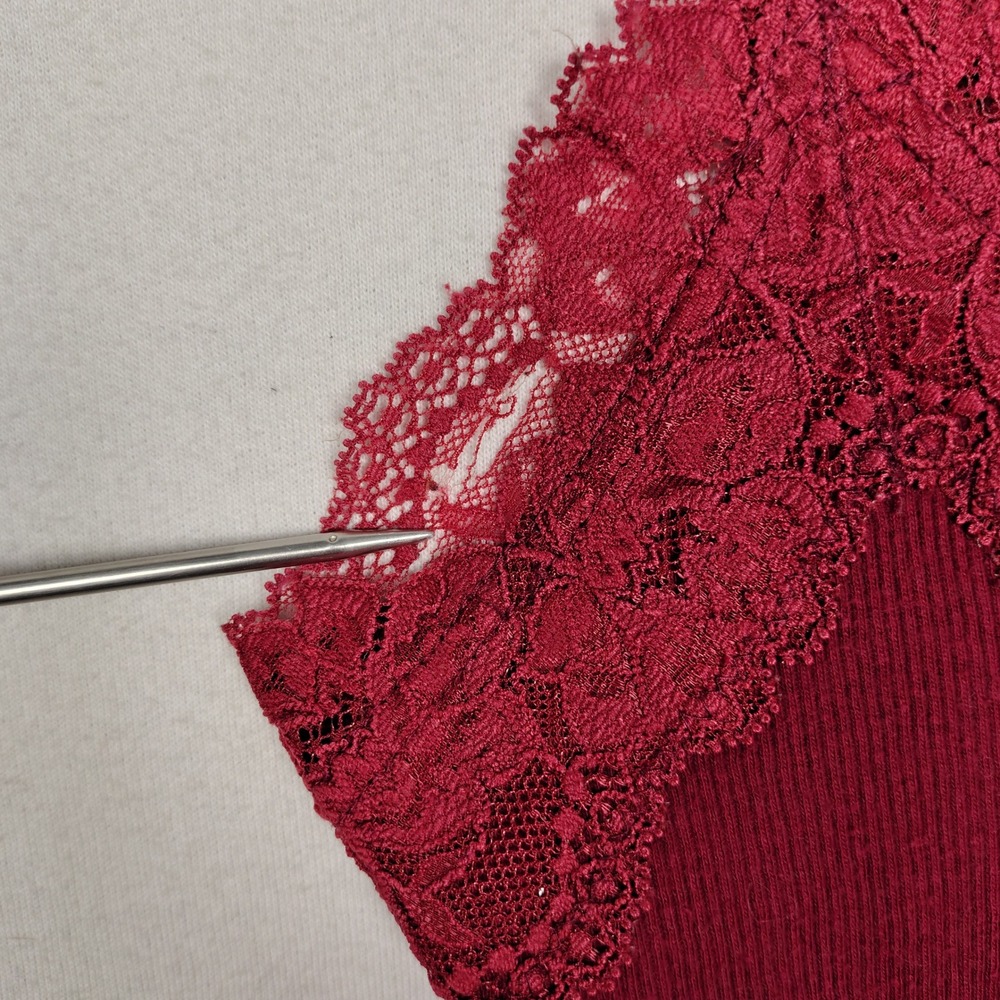 Abercrombie & Fitch Burgundy Ribbed Lace Trim Cami Top Red Small - Picture 5 of 10